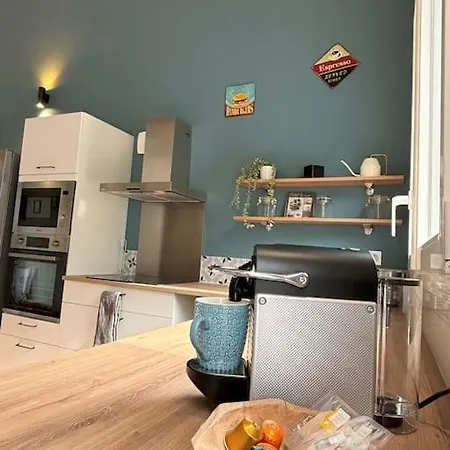 Duplex Parapluies De Netflix Parking