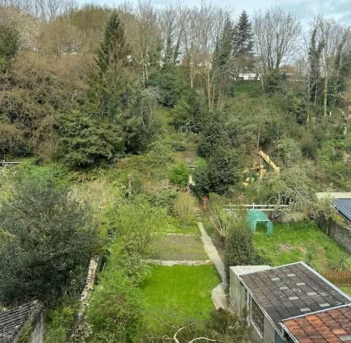 Duplex Parapluies De Netflix Parking * Cherbourg-en-Cotentin