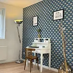 Duplex Parapluies De Netflix Parking * Cherbourg-en-Cotentin