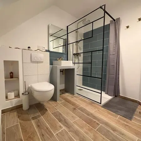 Duplex Parapluies De Netflix Parking