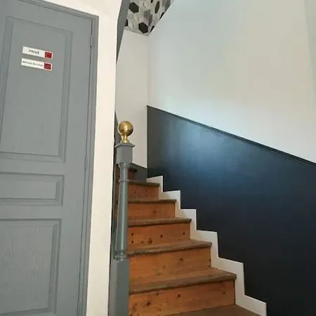 Duplex Parapluies De Netflix Parking *