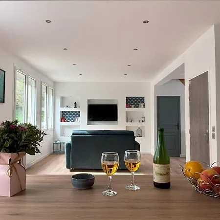 Duplex Parapluies De Cherbourg Parking Daire *