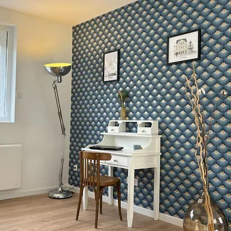 Duplex Parapluies De Netflix Parking * Шербур-ан-Котантен