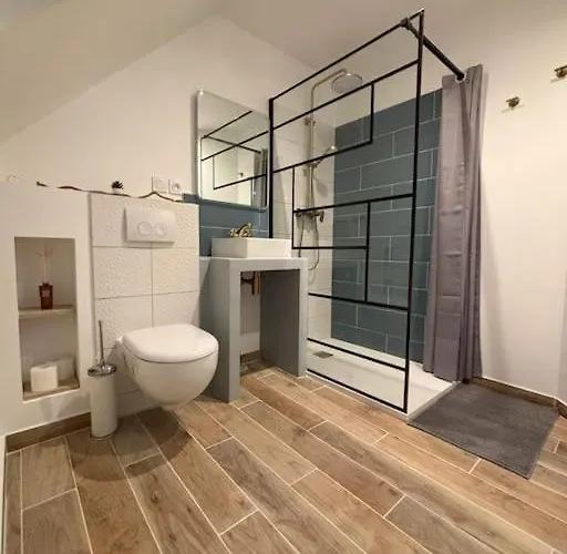 Duplex Parapluies De Netflix Parking