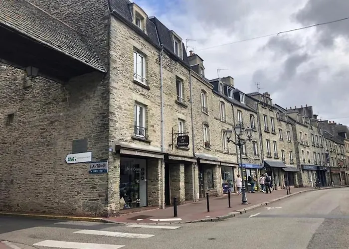 Duplex Parapluies De Netflix Parking شيربوغ أون كوتننتين